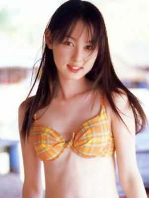 秋山莉奈